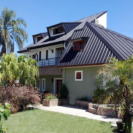 Posada Villa Club, Apart 3 Cerca Del Aeropuerto El Palomar Hurlingham Dış mekan fotoğraf